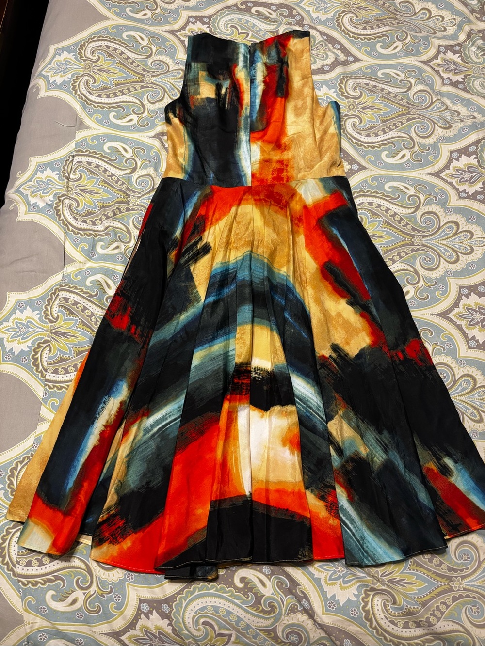 Donna Morgan Multicolor Abstract Dress with Teal and Red Accents - Picture 2 of 4